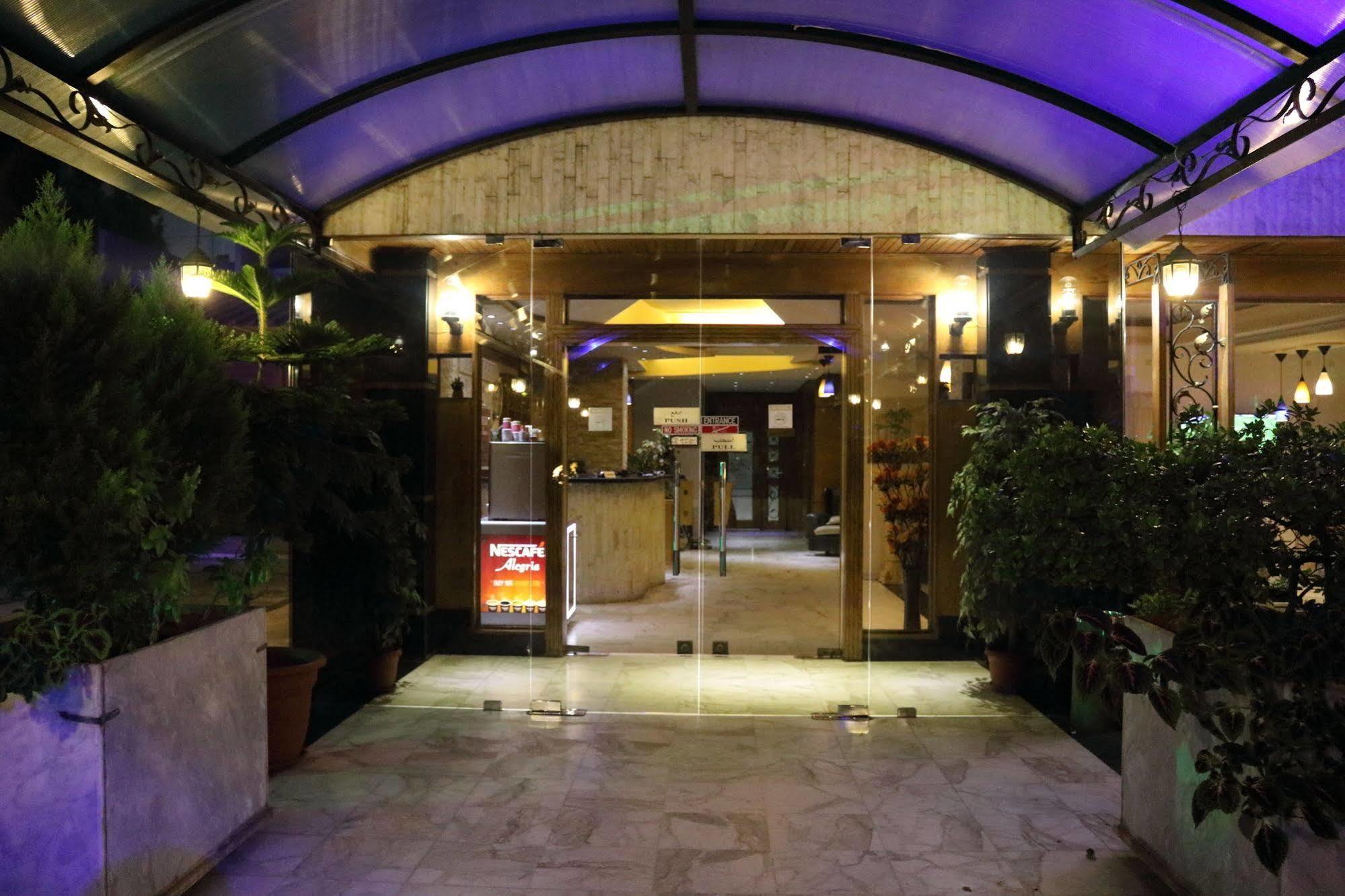 Vista Del Mar Hotel Jounieh Εξωτερικό φωτογραφία